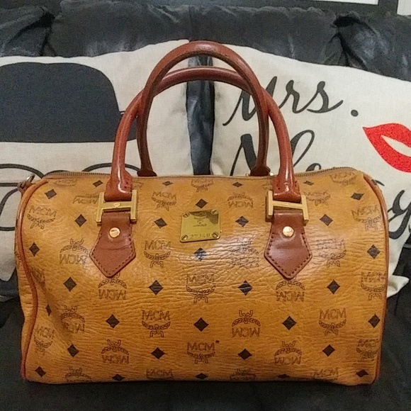 MCM Handbags - ❌SOLD❌MCM Heritage Boston Large